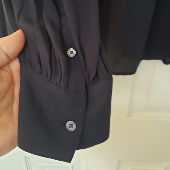 Banana Republic Navy Blue Blouse NWT - Picture 7 of 8